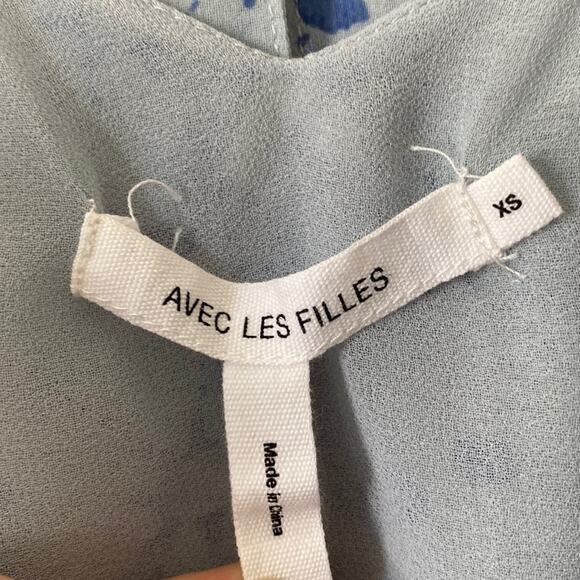 Avec Les Filles Blue Printed Ruffle Back Tie Dress Size XS - Picture 3 of 6